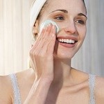 naturally remove makeup 
